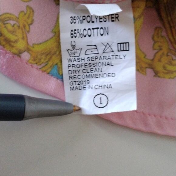 Italian Designer Style Silky Baggy Shorts Size Small Pink Yellow Baroque Italy - Picture 7 of 13